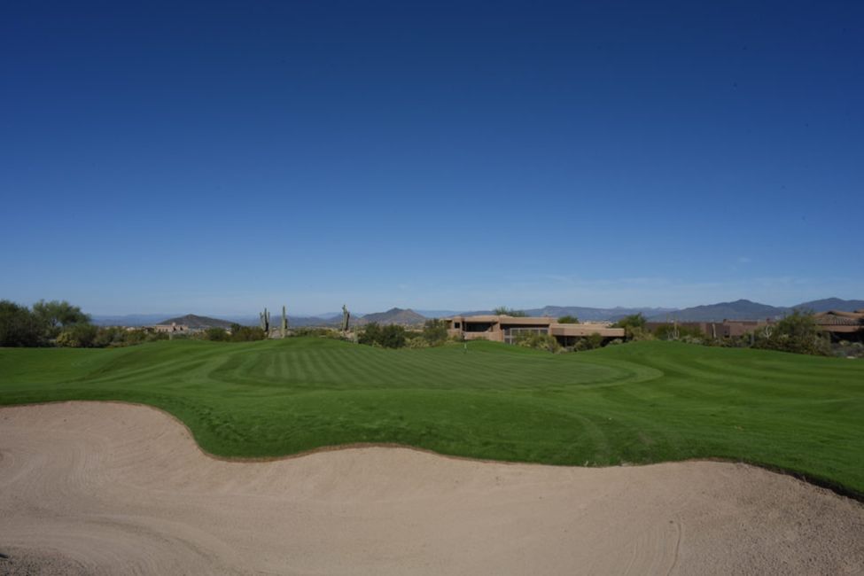 Full Circle Golf Offers Virtual Golf at Troon North Monument 